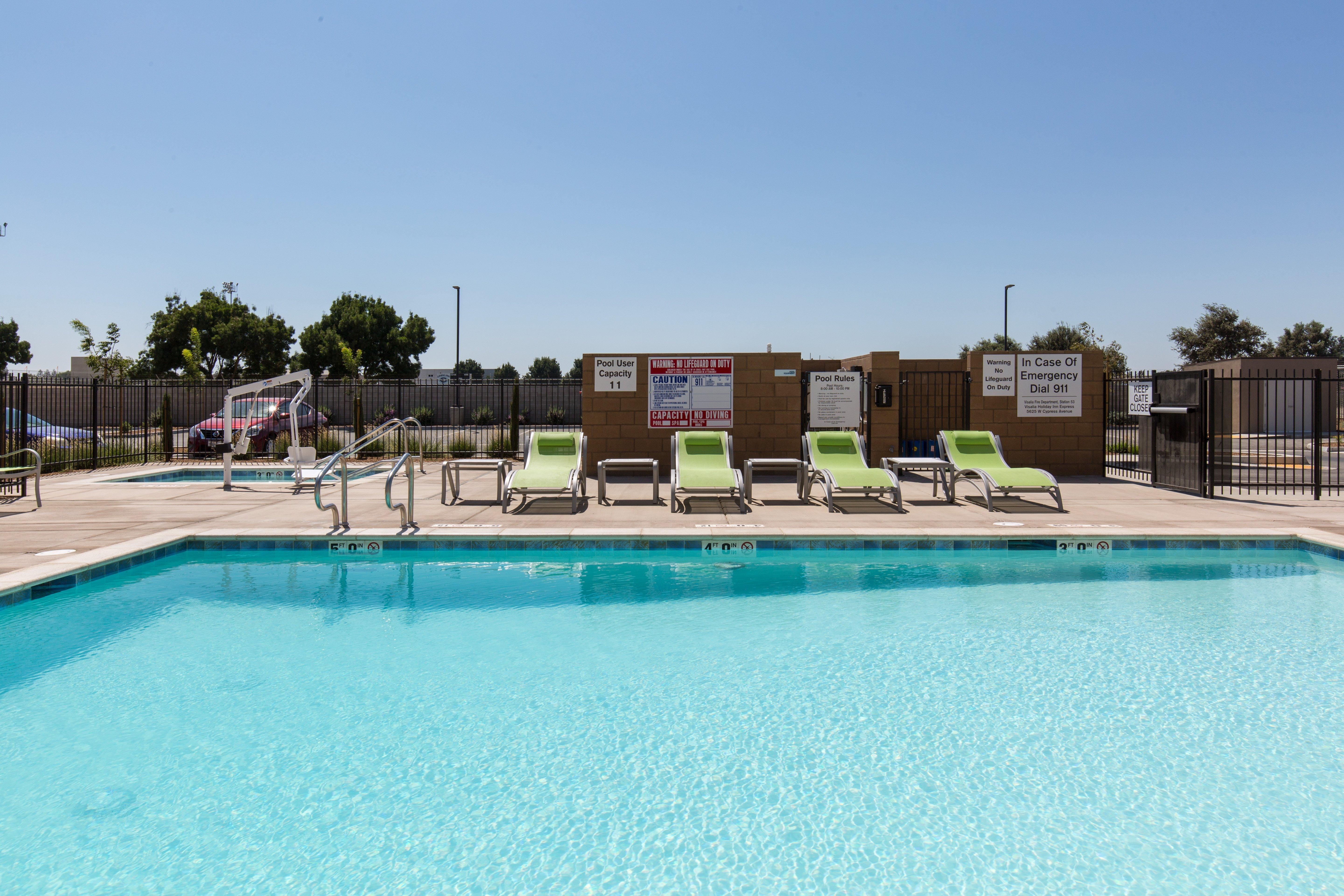 Holiday Inn Express Visalia-Sequoia Gateway Area By Ihg Kültér fotó