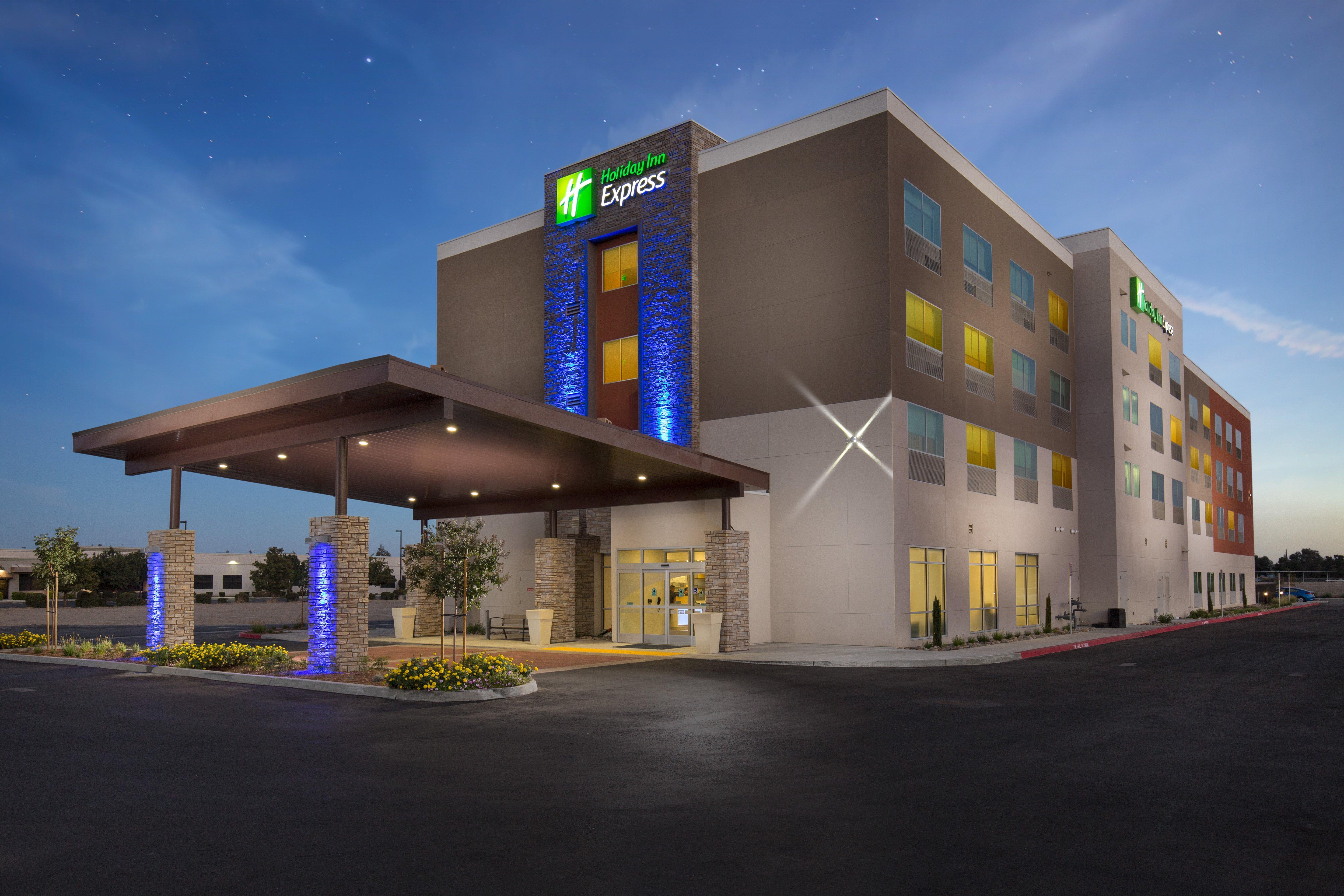 Holiday Inn Express Visalia-Sequoia Gateway Area By Ihg Kültér fotó